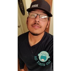 Meet your Posher, Thomas